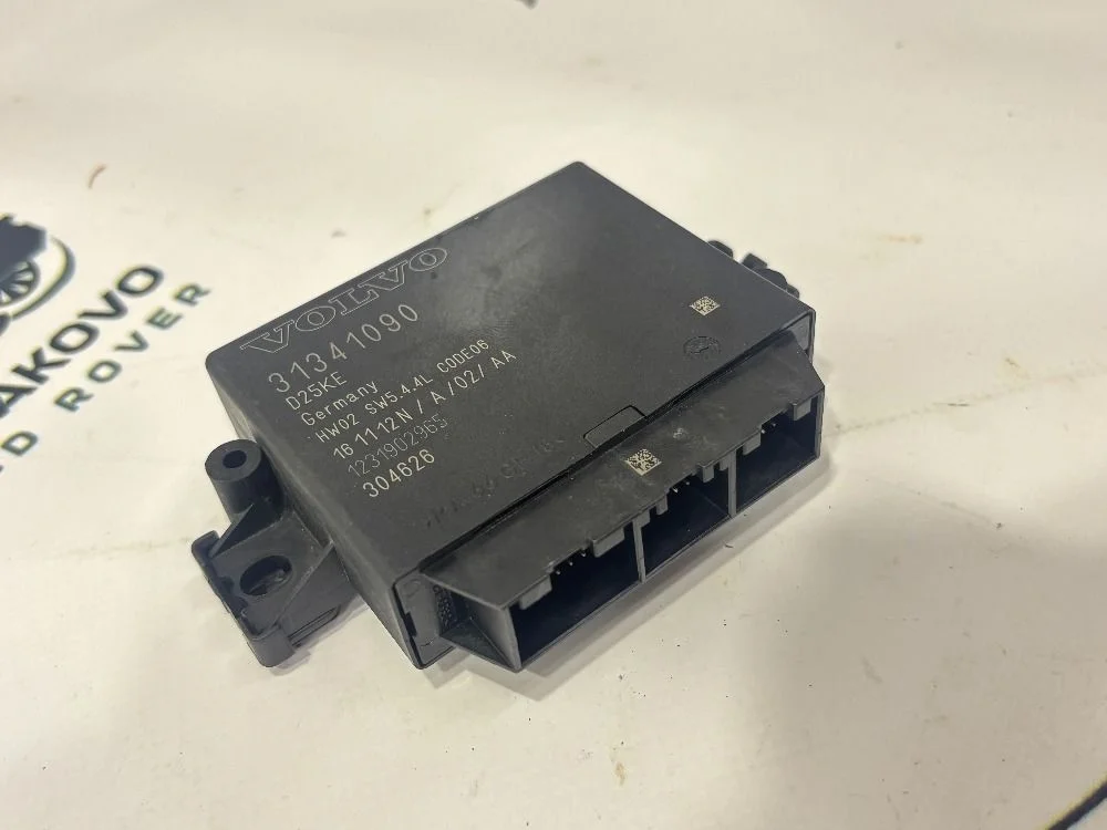 Блок управления парктроником Volvo S80 XC70 S60 P3 XC70 II (2007—2013)