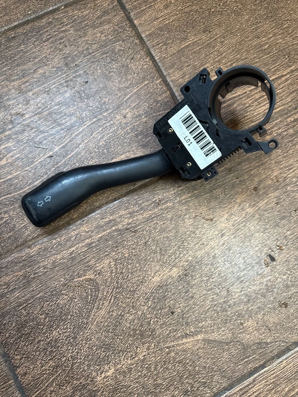 Переключатель подрулевой Audi A6 C5 (1997—2001)