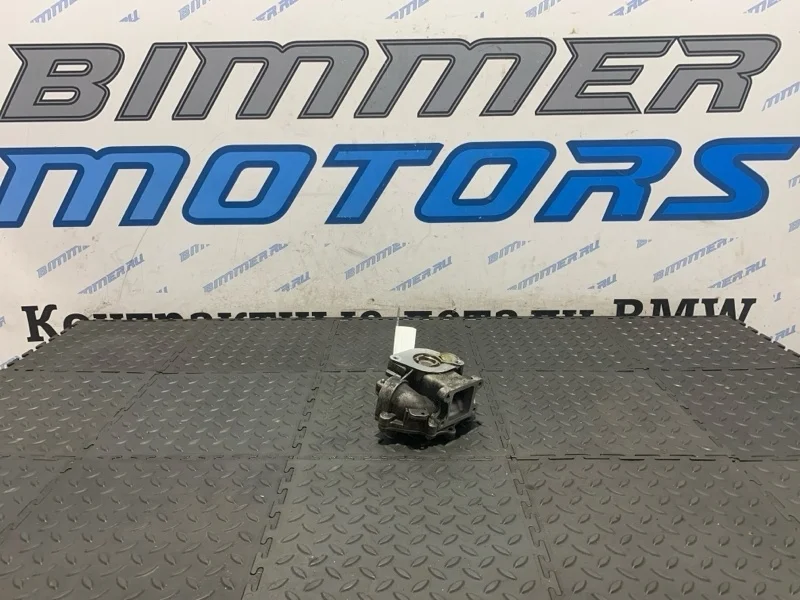 Помпа Bmw 3 11517515778 E90 N46