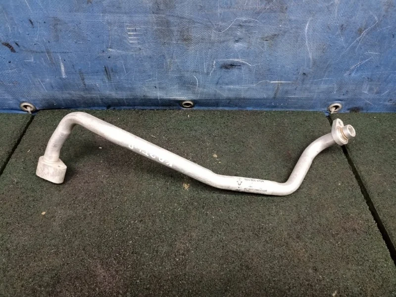 Трубка кондиционера Renault Kaptur с 2016- 924802645R 1