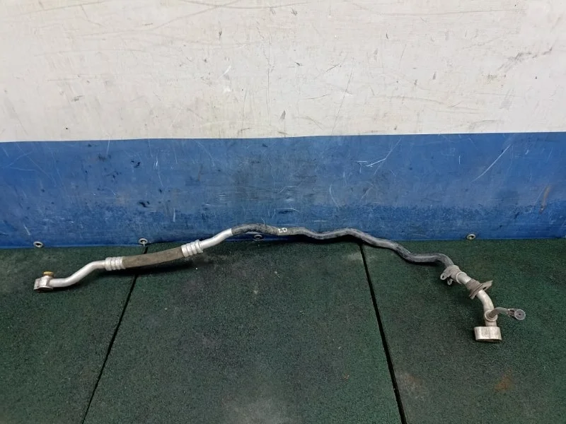 Трубка кондиционера Audi Q7 2005 - 2015 7L6820743H