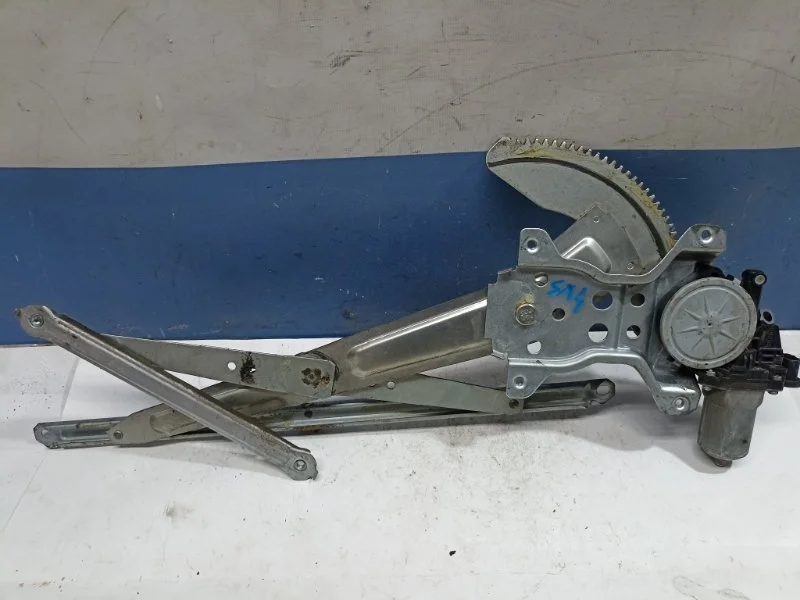 Стеклоподъемник электрический Suzuki SX4 2012 8340179J12 1.6 M16A, передний правый