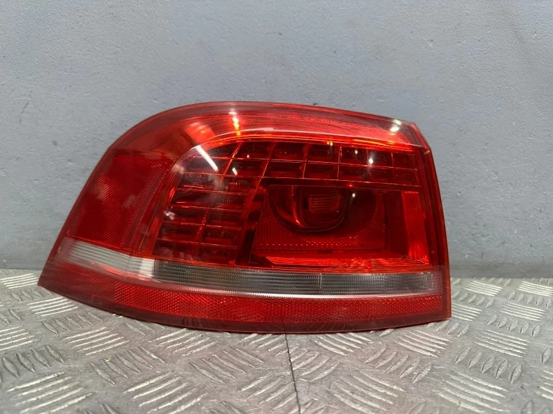 Фонарь Volkswagen Passat B7