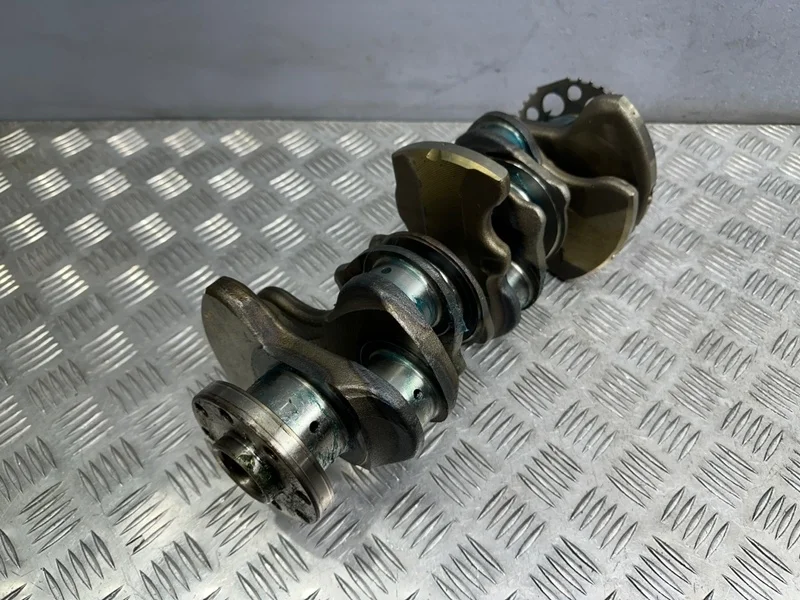 Коленвал Lexus IS 2