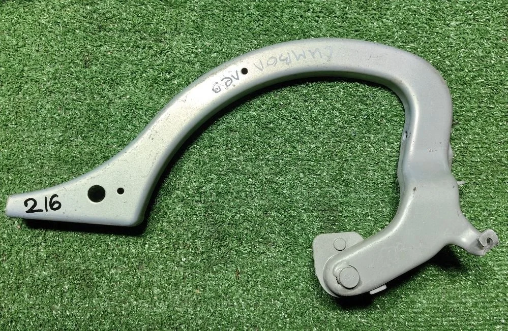 Петля крышки багажника левая Renault Symbol