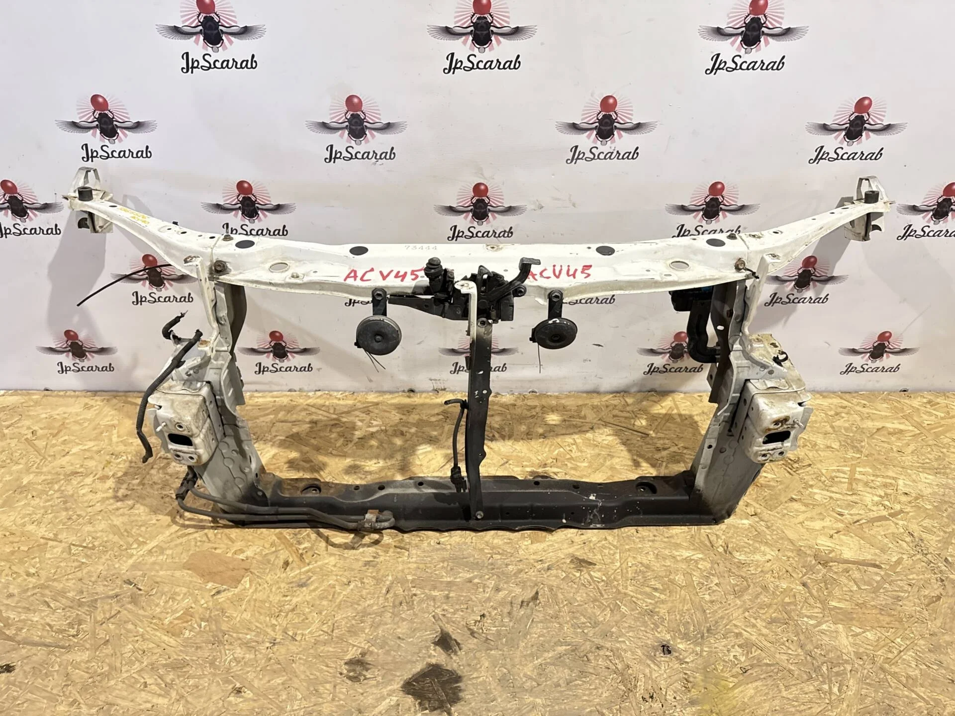 Панель передняя (телевизор) Toyota Camry ACV40