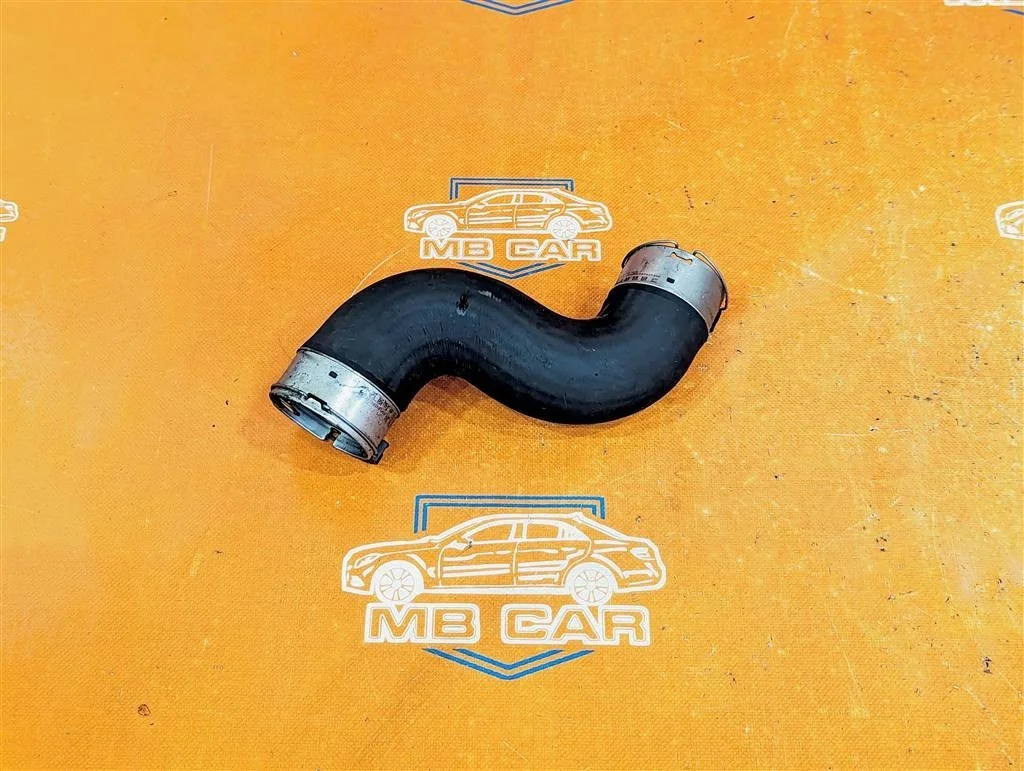 Патрубок интеркулера Mercedes-Benz
