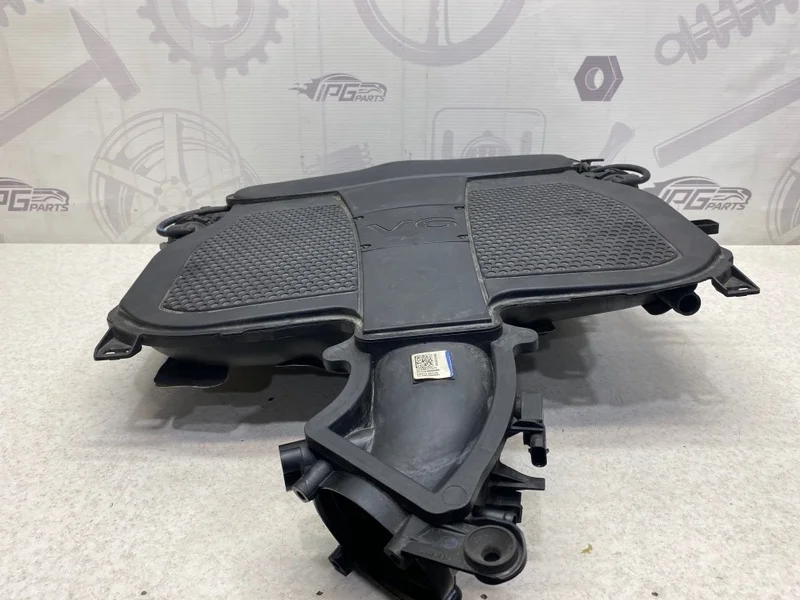 Впускной коллектор Mercedes-benz CLS 2011 C218