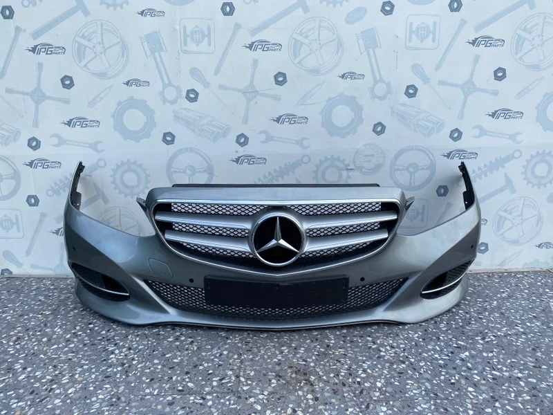 Бампер передний Mercedes-benz 2013 W212