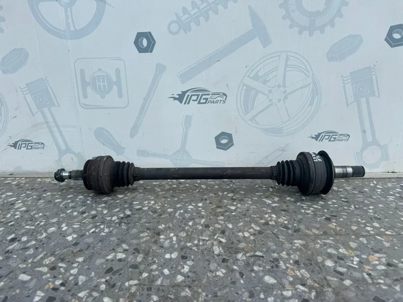 Привод задний Mercedes-benz 2014 W212