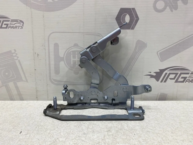 Петля капота правая Mercedes-benz 2014 W212