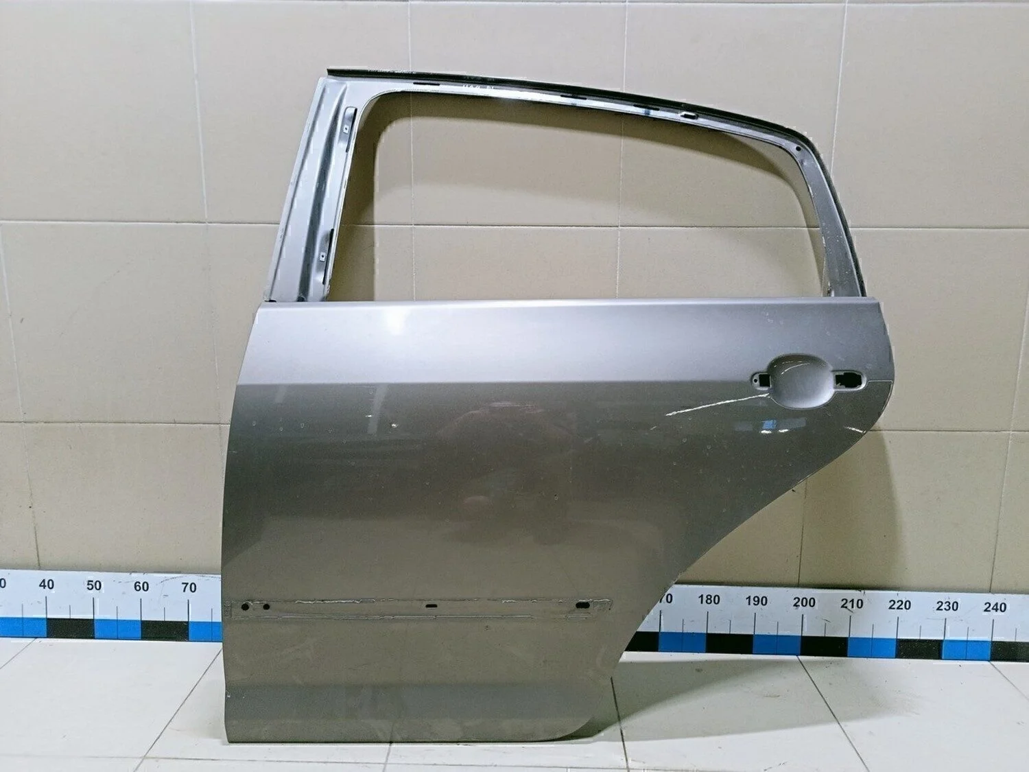 Дверь задняя левая Golf V Plus 2005-2014