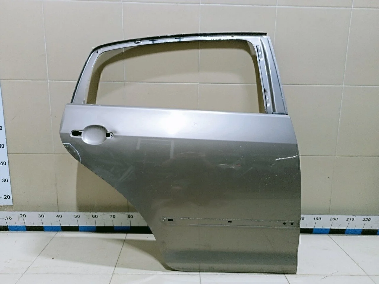 Дверь задняя правая Golf V Plus 2005-2014