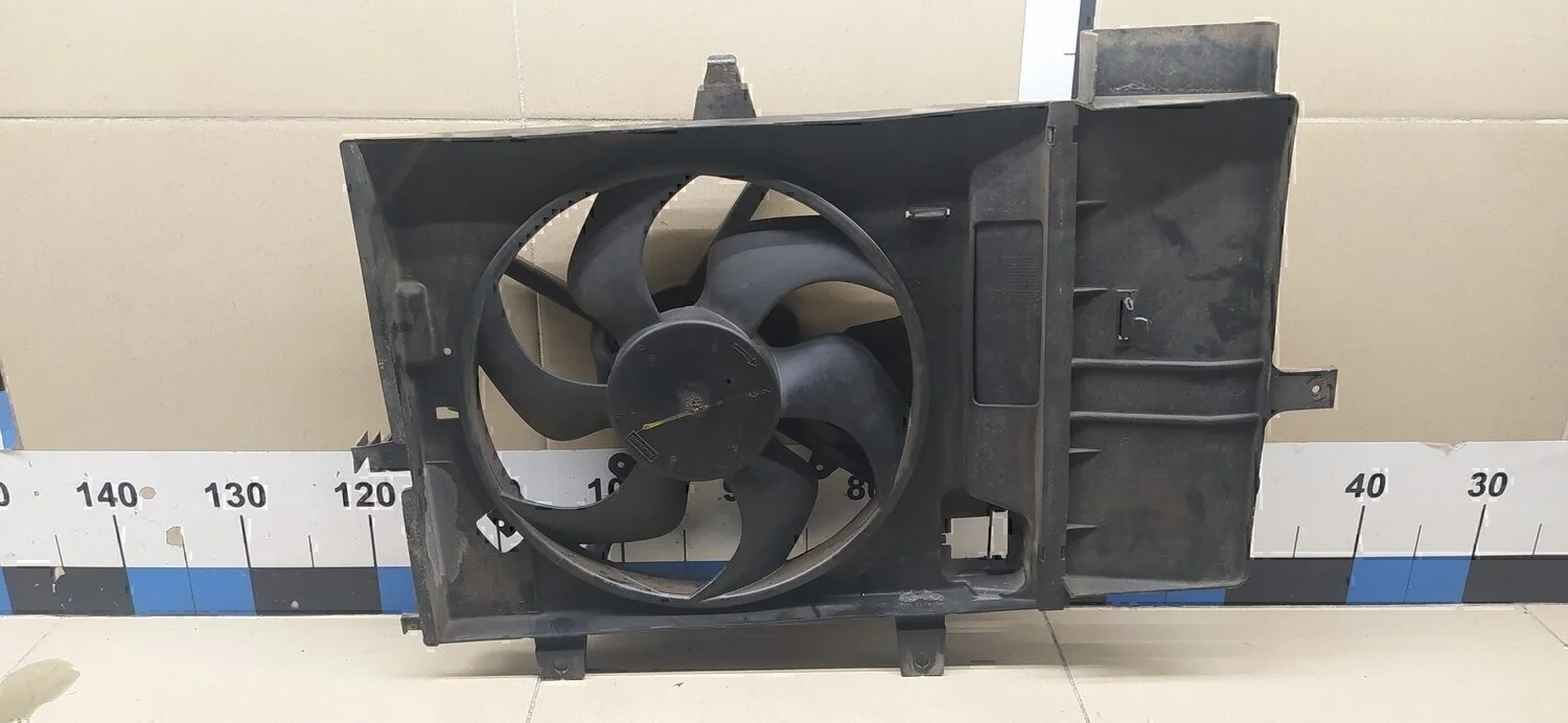 Вентилятор радиатора Micra (K12E) 2002-2010