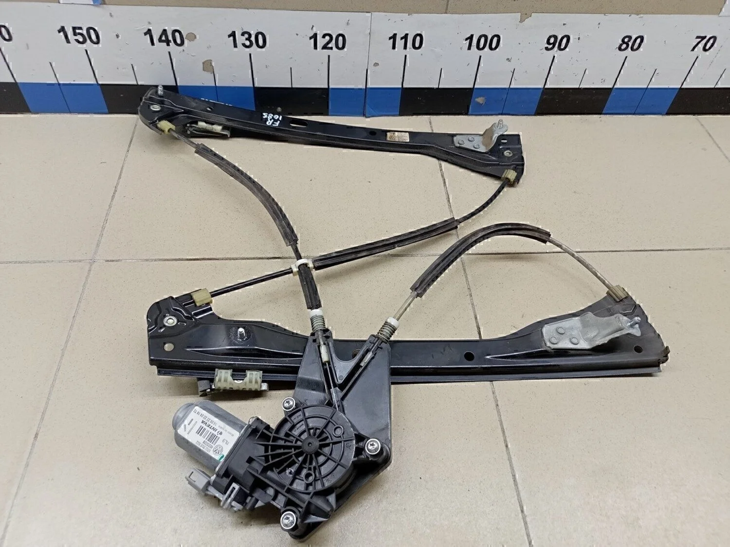 Стеклоподъемник электр. передний правый Polo (Sed RUS) 2011>