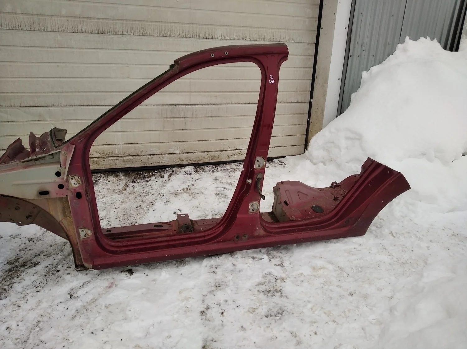 Порог со стойкой левый Logan 2005-2014