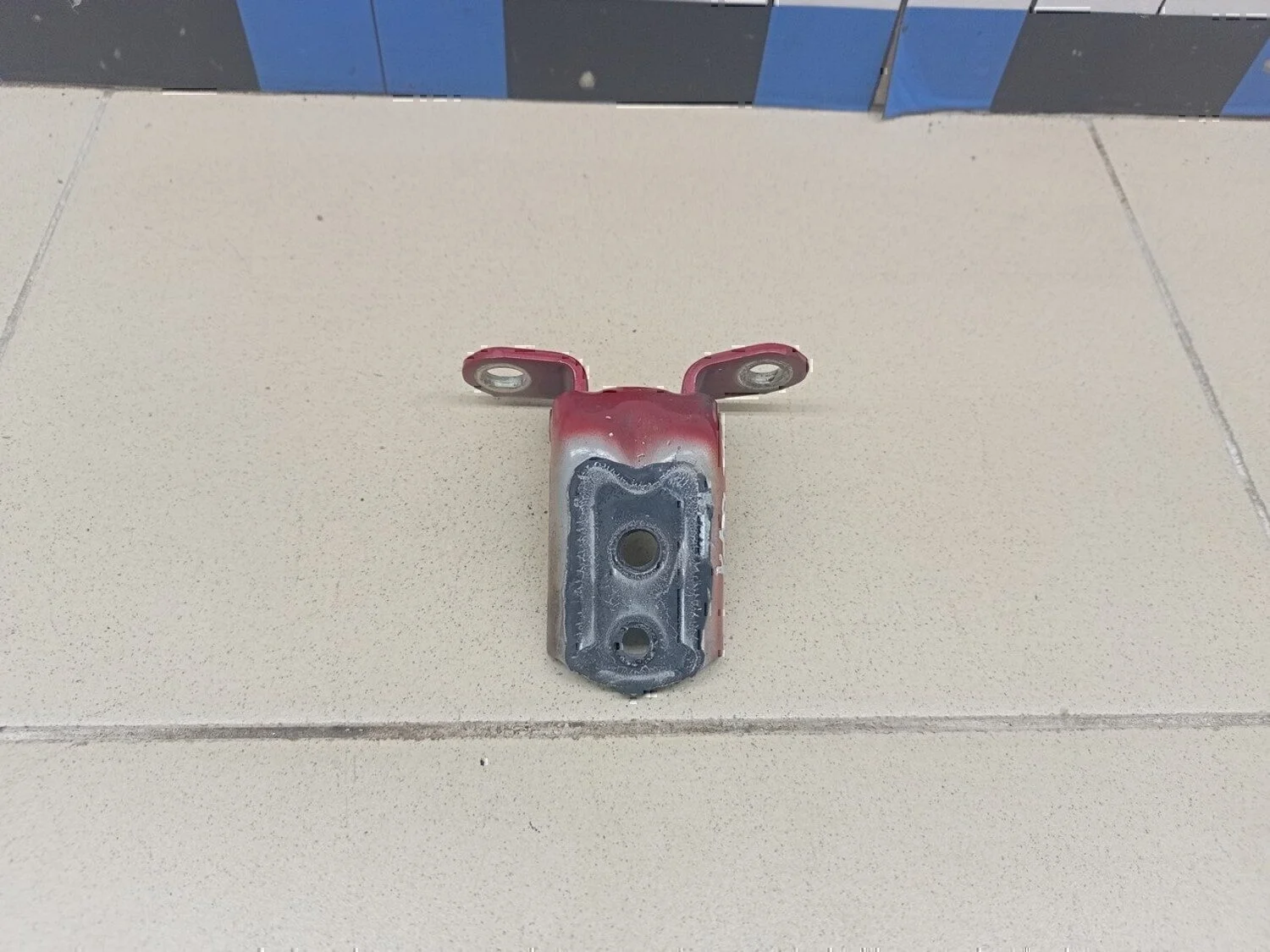 Петля двери Juke (F15) 2011>