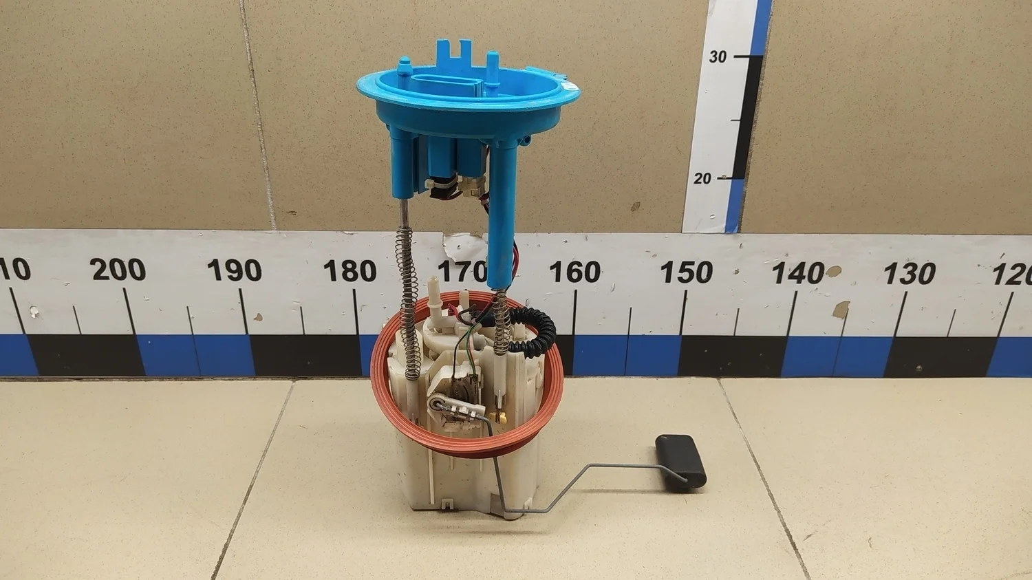 Насос топливный электрический Tiguan 2011-2016