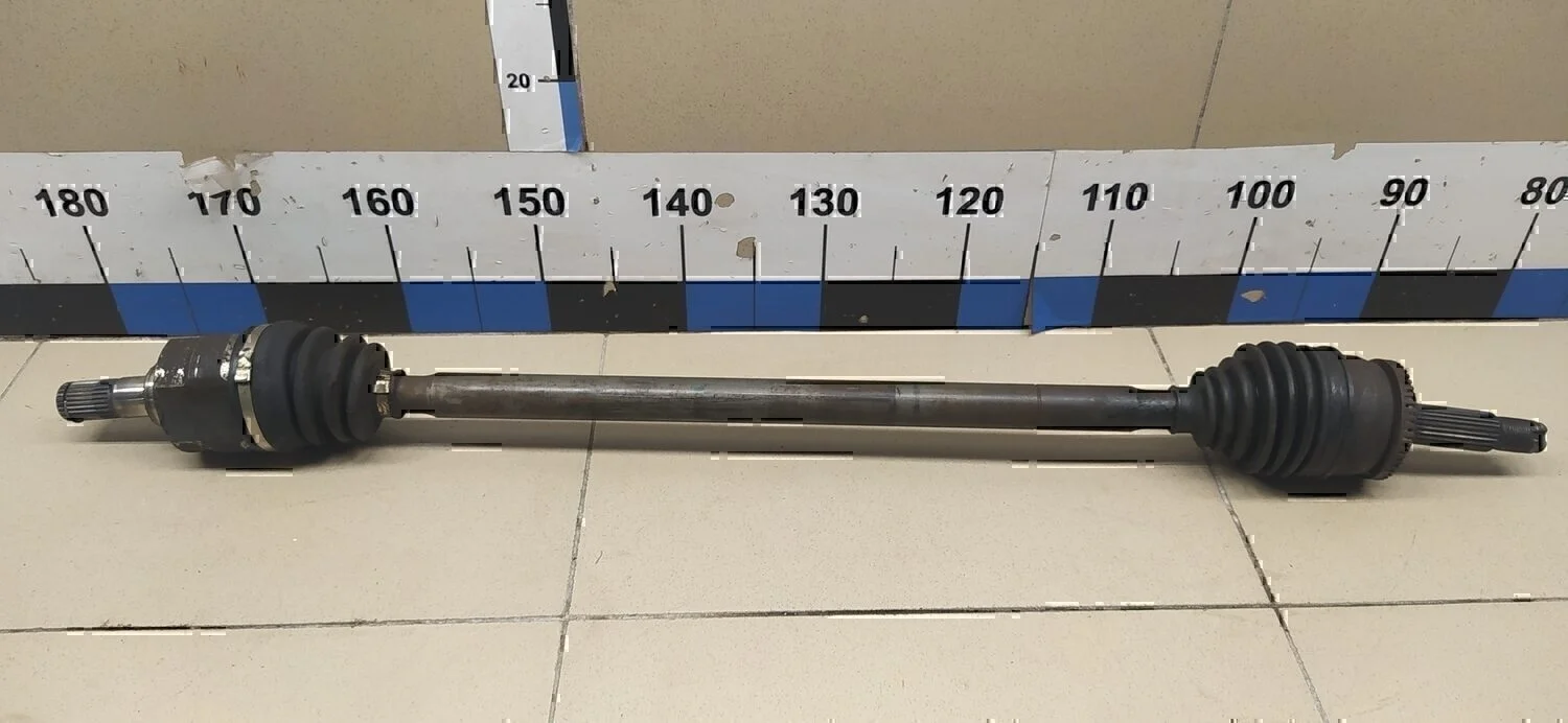 Полуось передняя правая Solaris 2010-2017