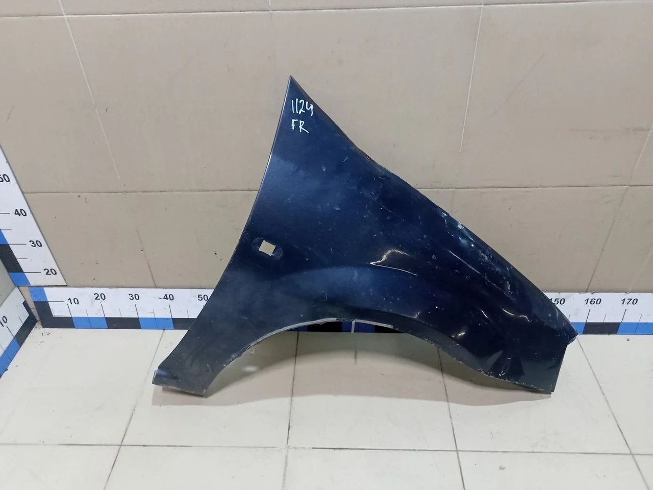 Крыло переднее правое Logan 2005-2014