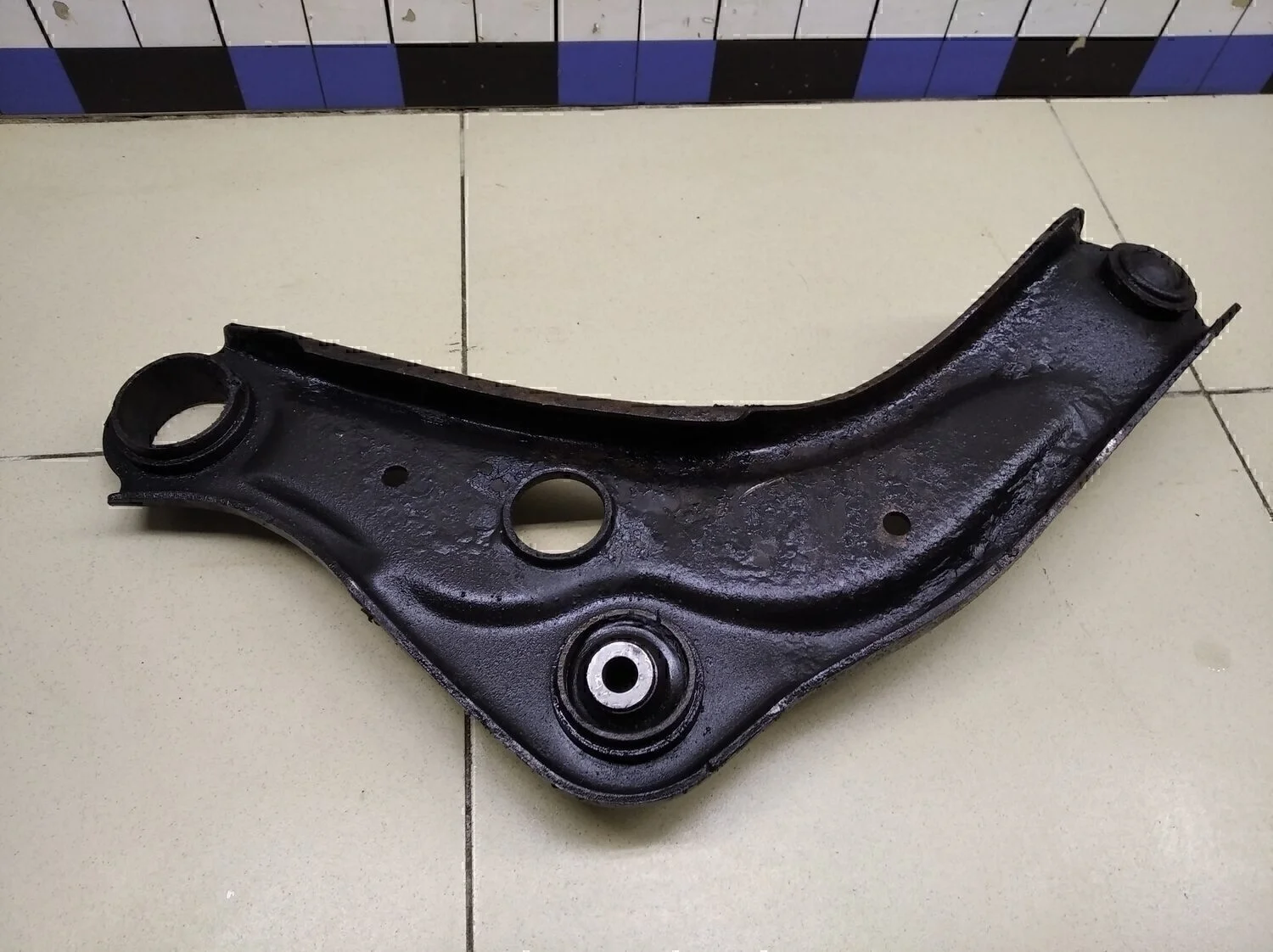 Рычаг передний правый Qashqai (J11) 2014>