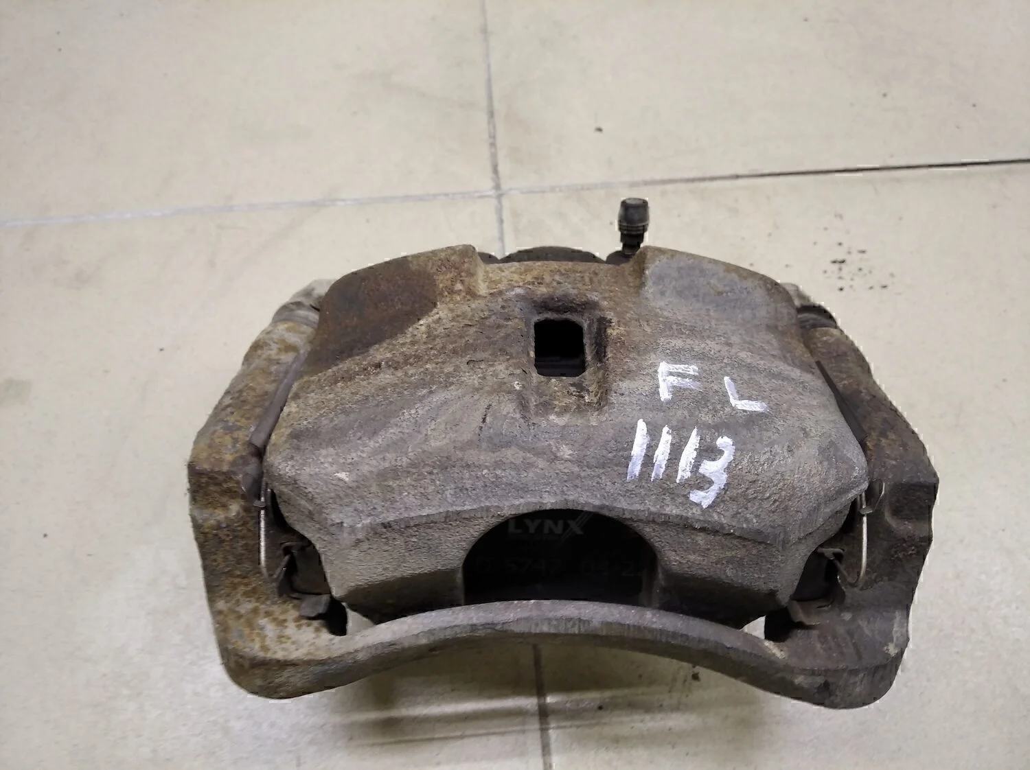 Суппорт передний левый Qashqai (J11) 2014>