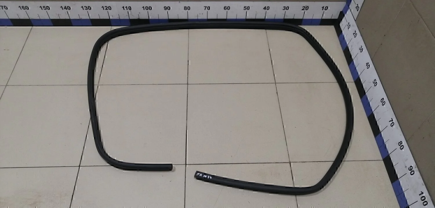 Уплотнитель (внутри) Focus II 2005-2008