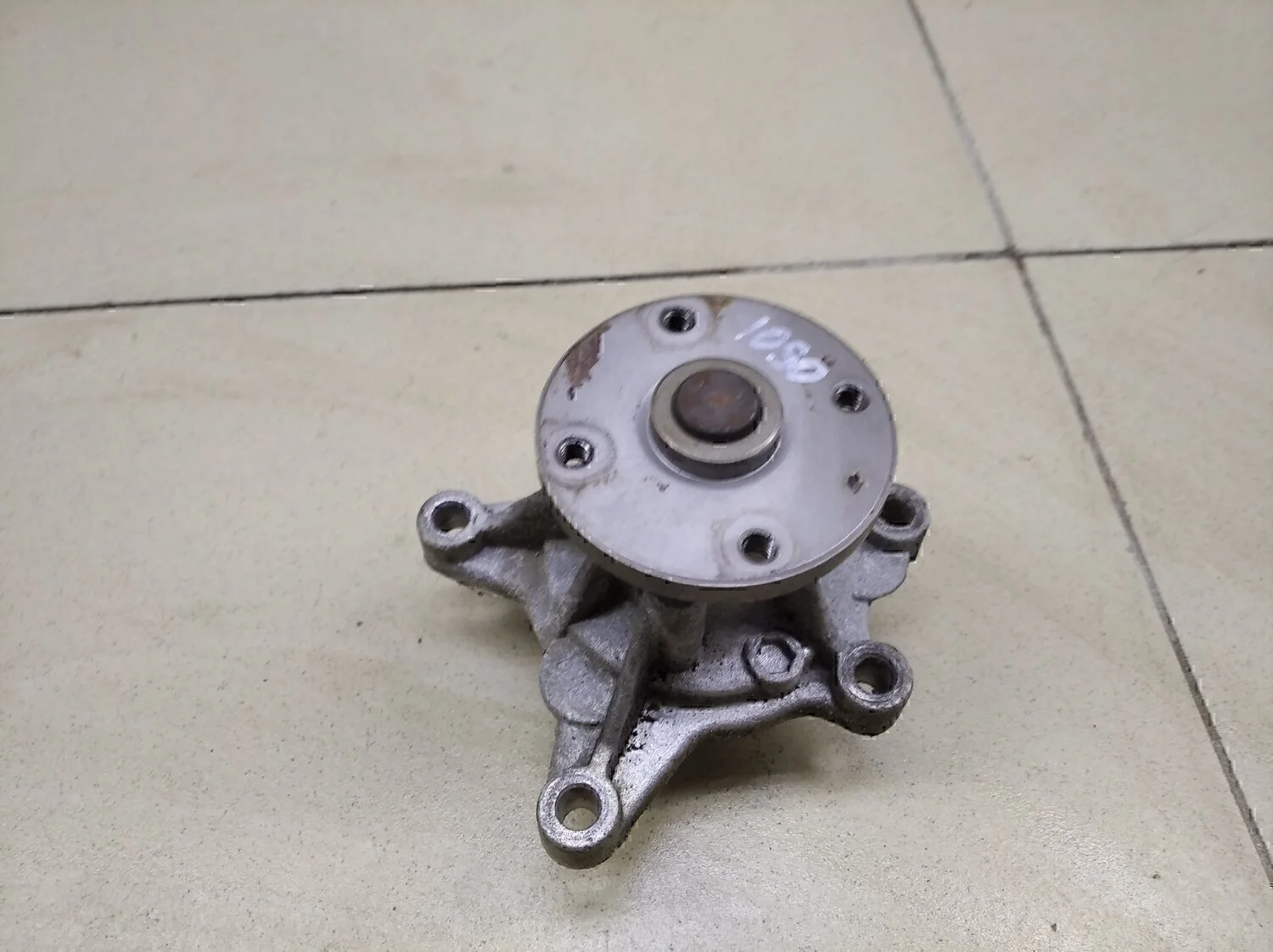 Насос водяной (помпа) Solaris 2010-2017