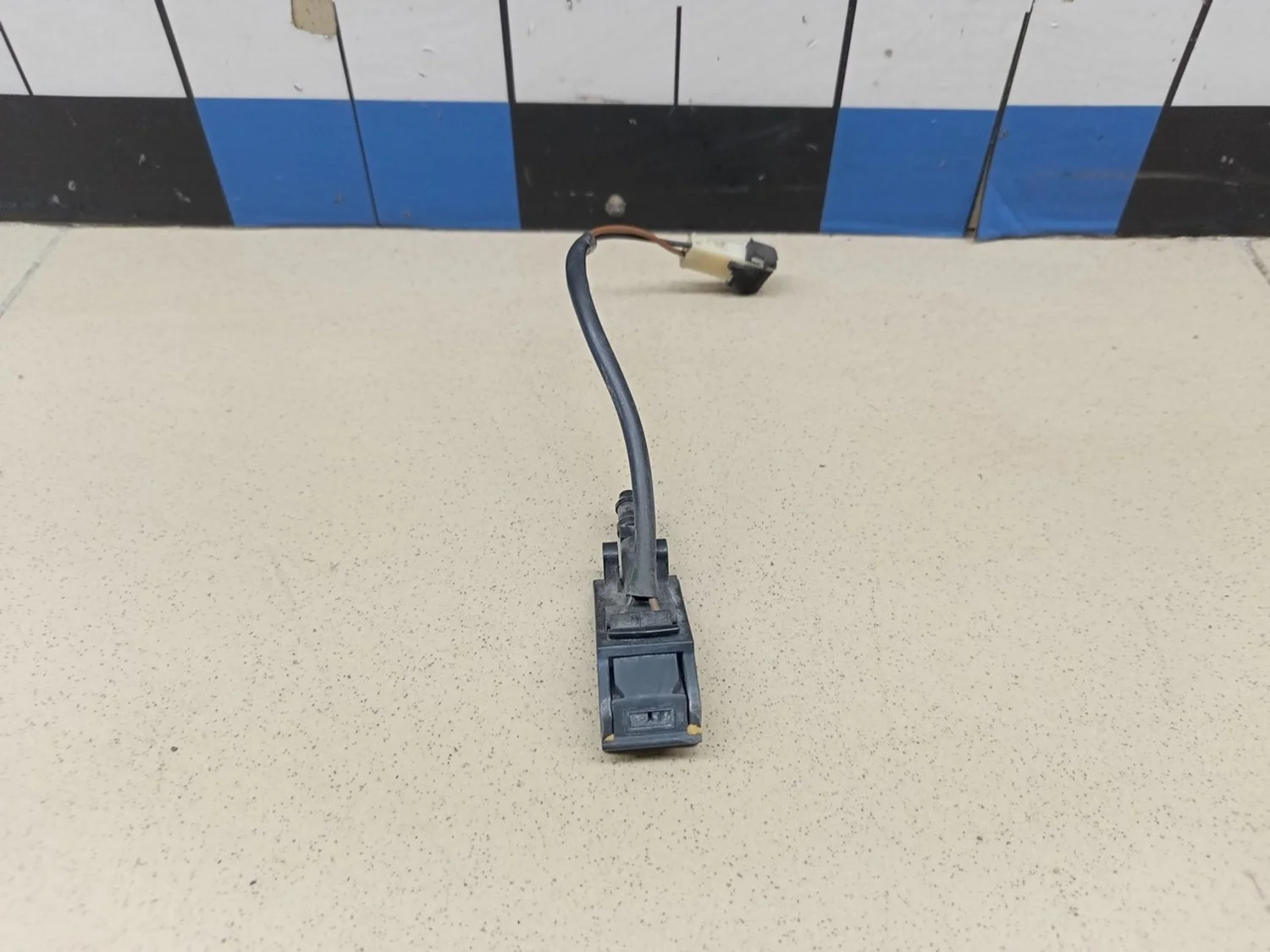 Форсунка омывателя лобового стекла Passat [B5] 1996-2000