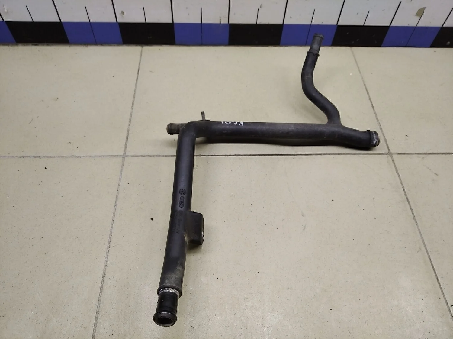 Трубка системы охлаждения Octavia (A5 1Z-) 2004-2013