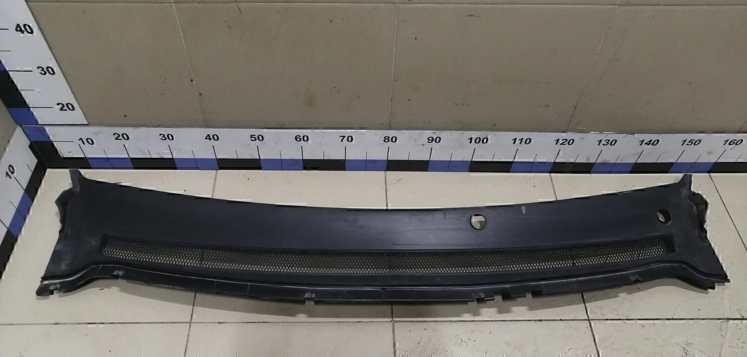 Решетка стеклооч. (планка под лобовое стекло) Focus II 2005-2008