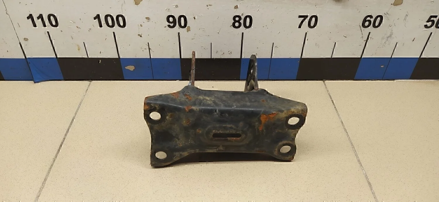 Кронштейн опоры двигателя ASX 2010-2016