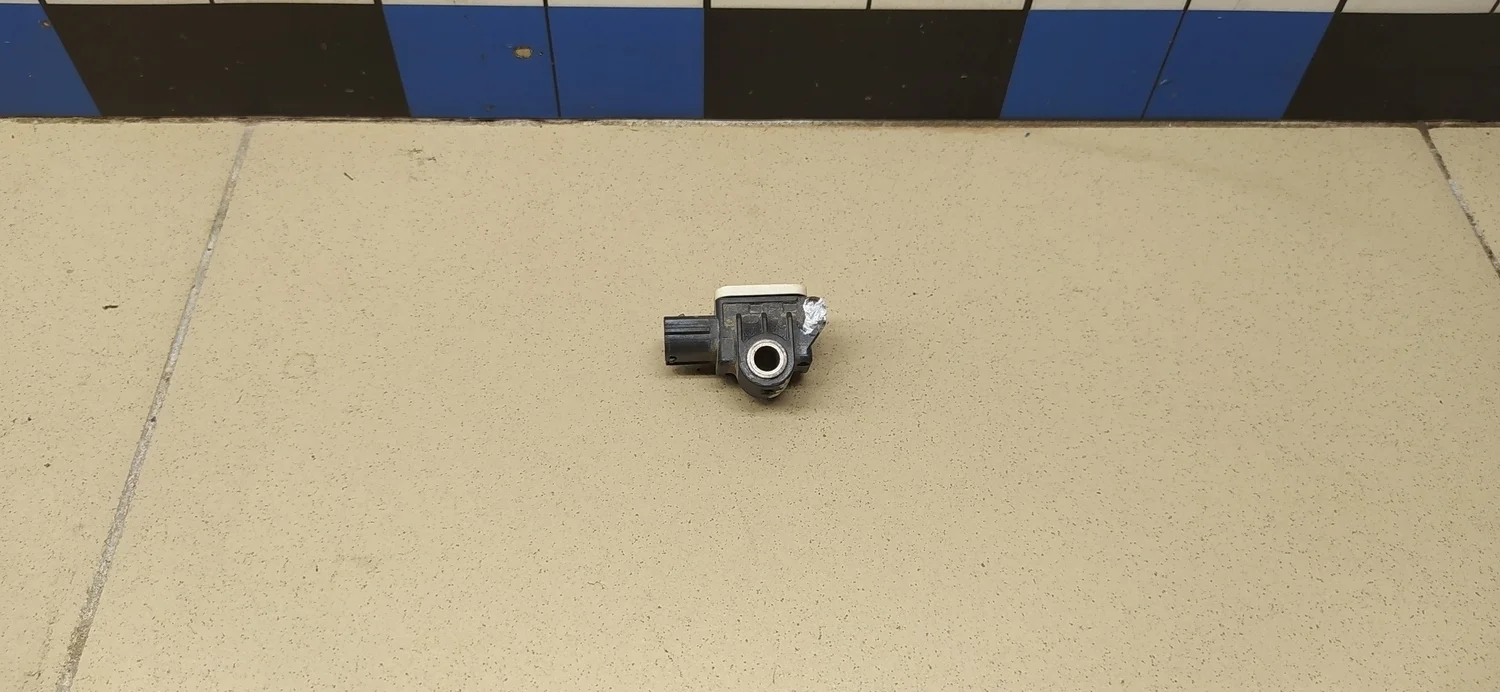 Датчик AIR BAG ASX 2010-2016