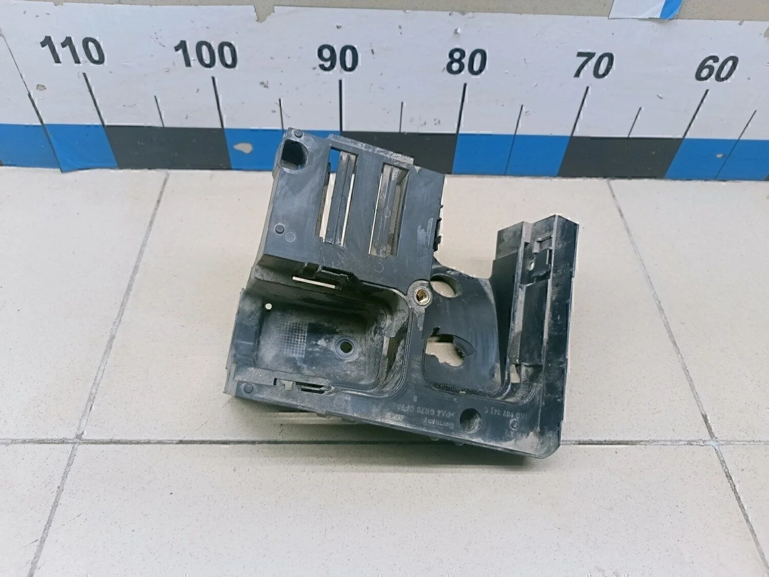 Кронштейн (сопут. товар) Golf V Plus 2005-2014