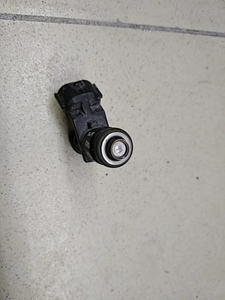 Форсунка инжекторная электрическая Fabia 2007-2015