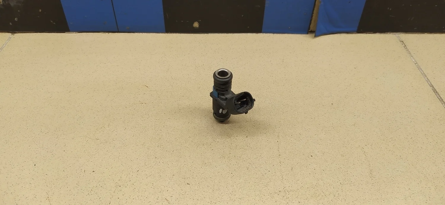 Форсунка инжекторная электрическая Fabia 2007-2015