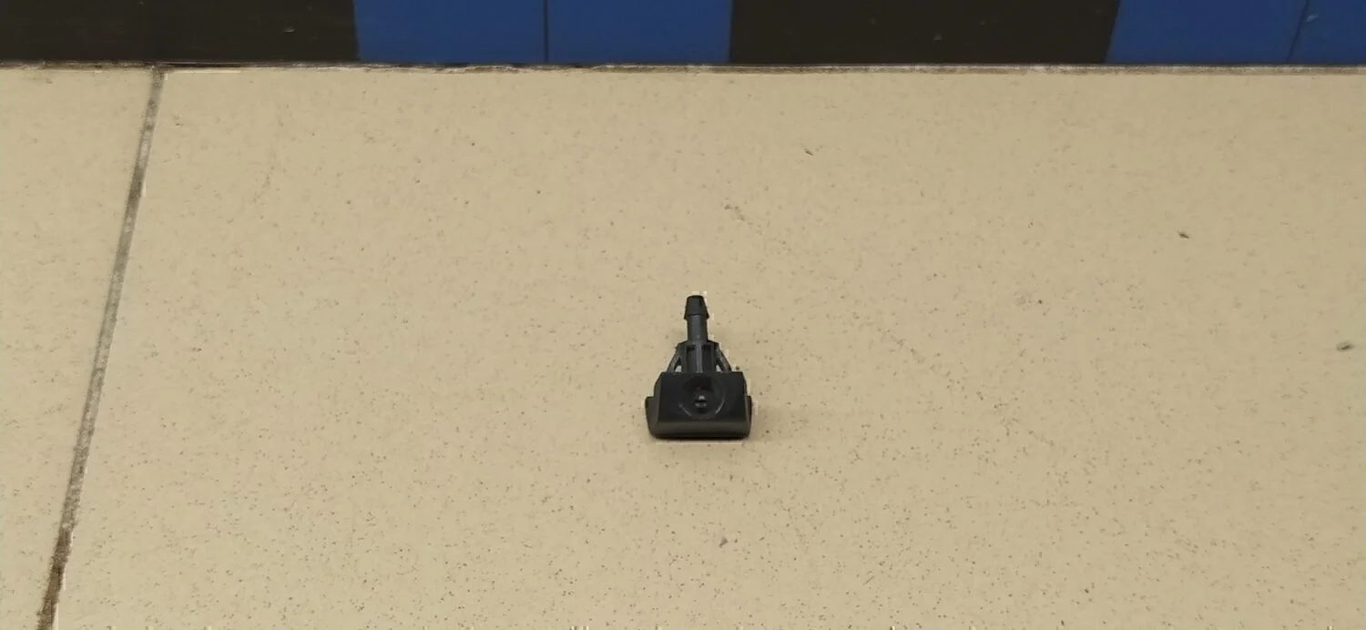 Форсунка омывателя лобового стекла Note (E11) 2006-2013