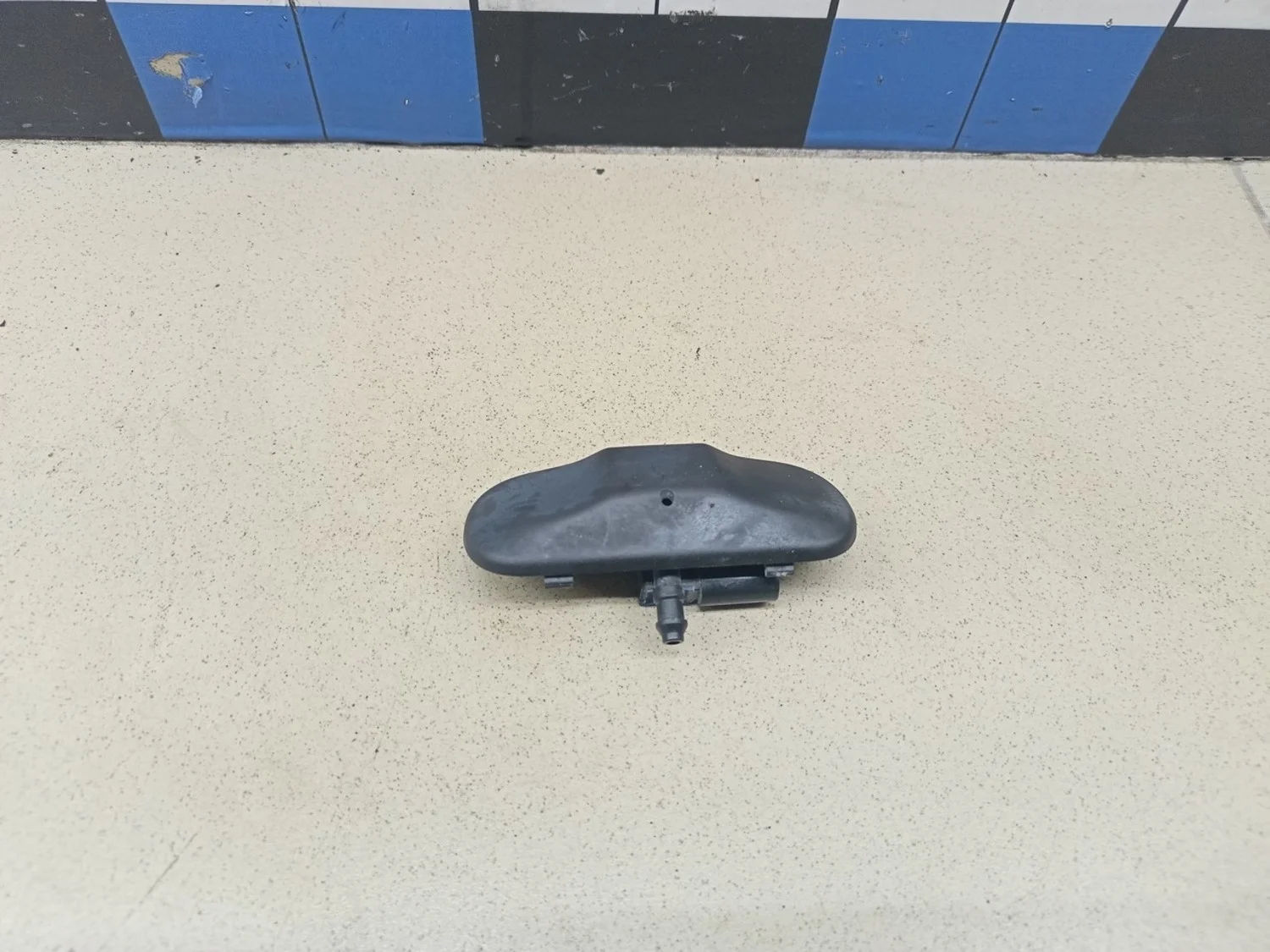 Форсунка омывателя лобового стекла Passat [B6] 2005-2010