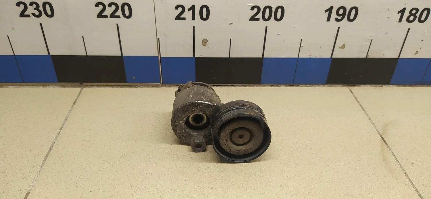 Ролик-натяжитель ручейкового ремня Carisma (DA) 1999-2003