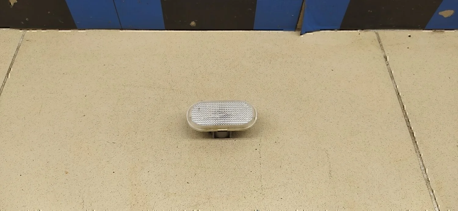 Повторитель на крыло Clio/Symbol 1998-2008