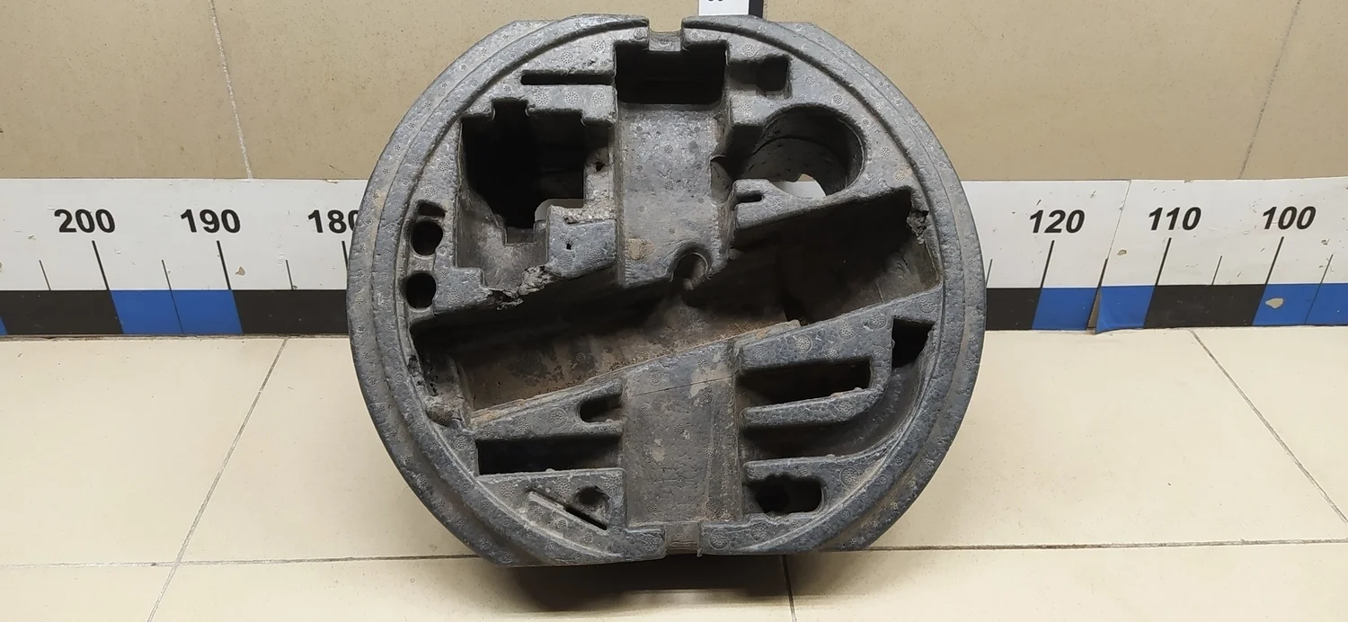 Ящик для инструментов Golf V 2003-2009