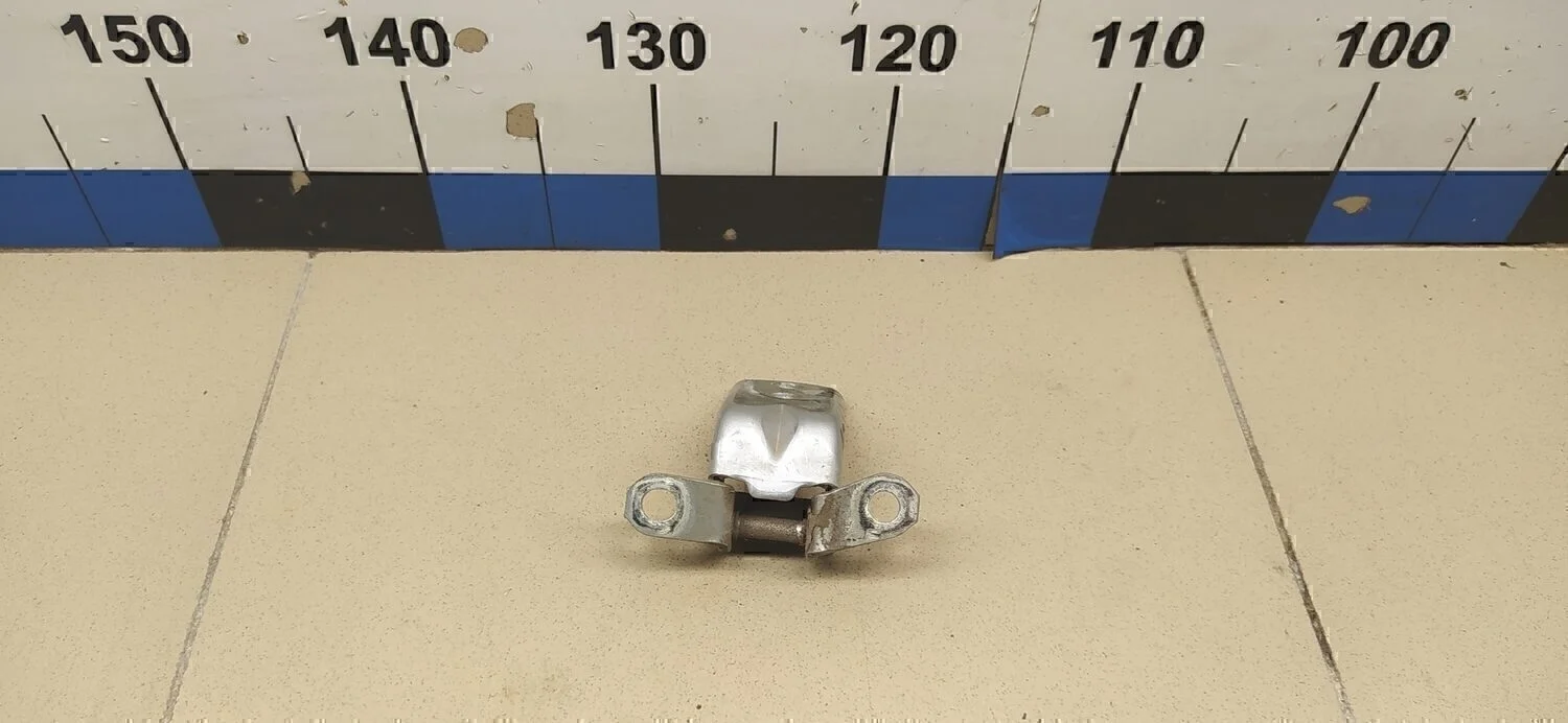 Петля двери задней Almera (G15) 2013>