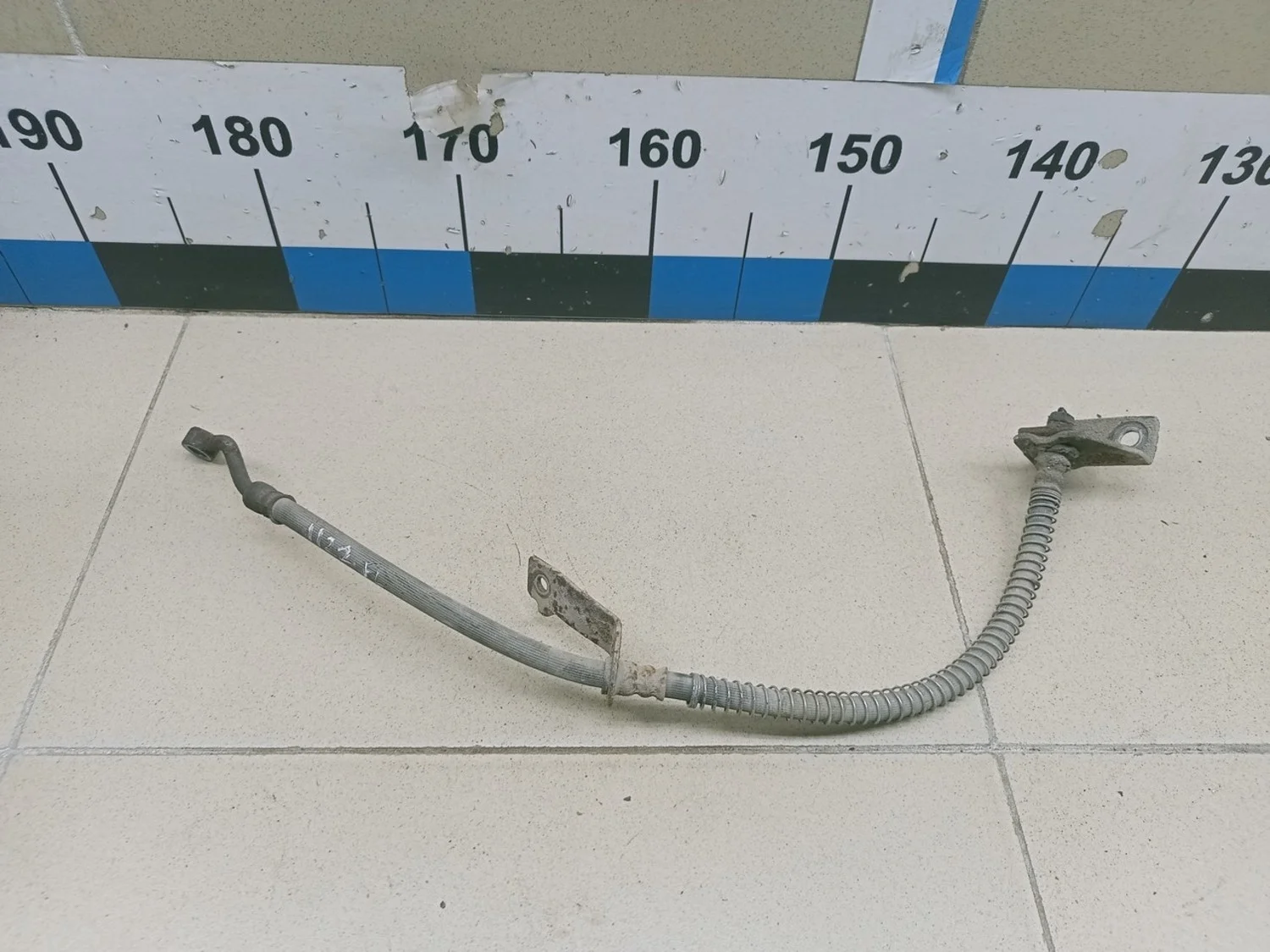 Шланг тормозной передний левый Solaris 2010-2017