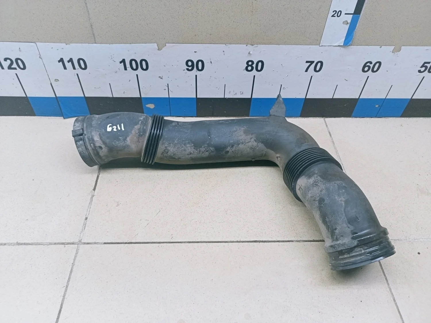 Патрубок воздушного фильтра Passat [B6] 2005-2010