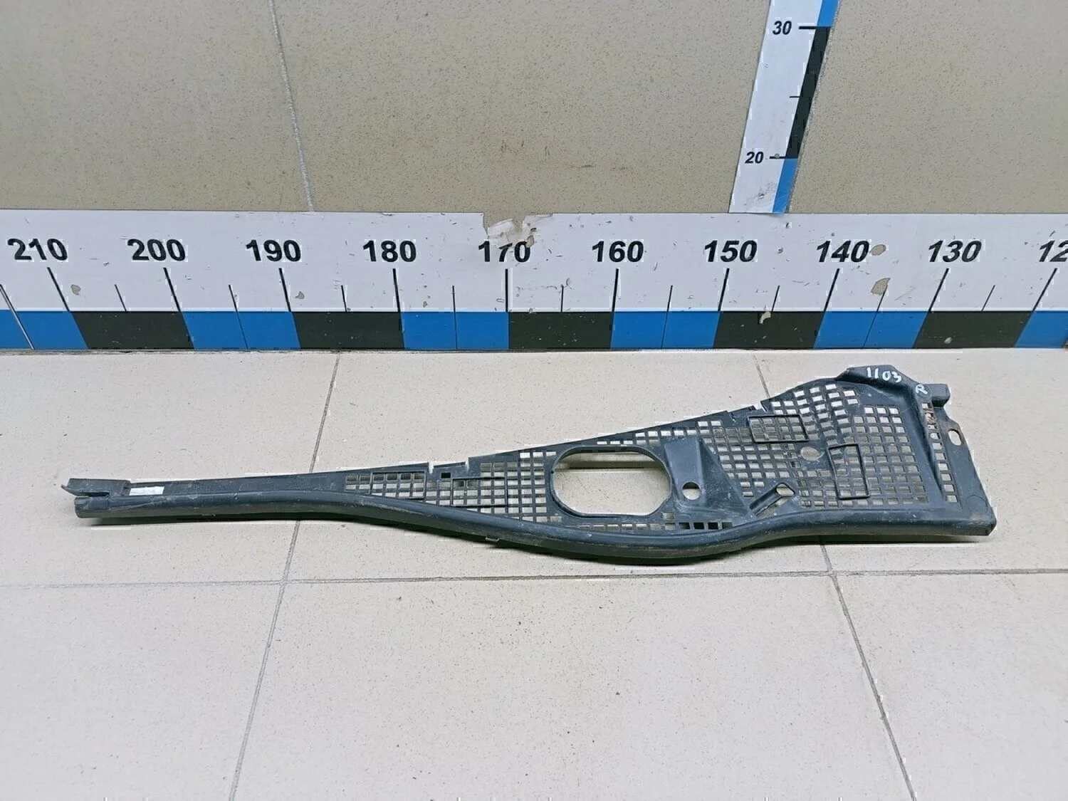 Решетка стеклооч. (планка под лобовое стекло) Duster 2012>