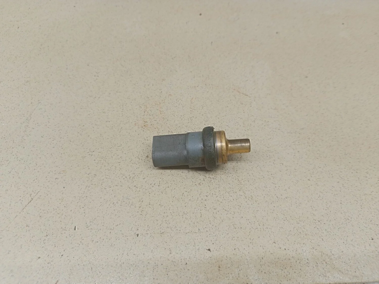 Датчик температуры A3 (8L1) 1996-2003