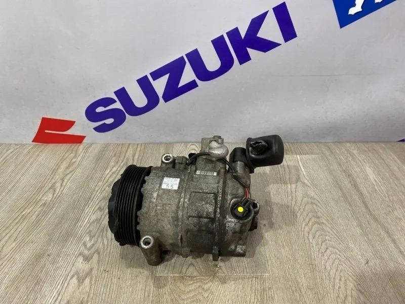 Компрессор кондиционера Mercedes-Benz 2005 W203