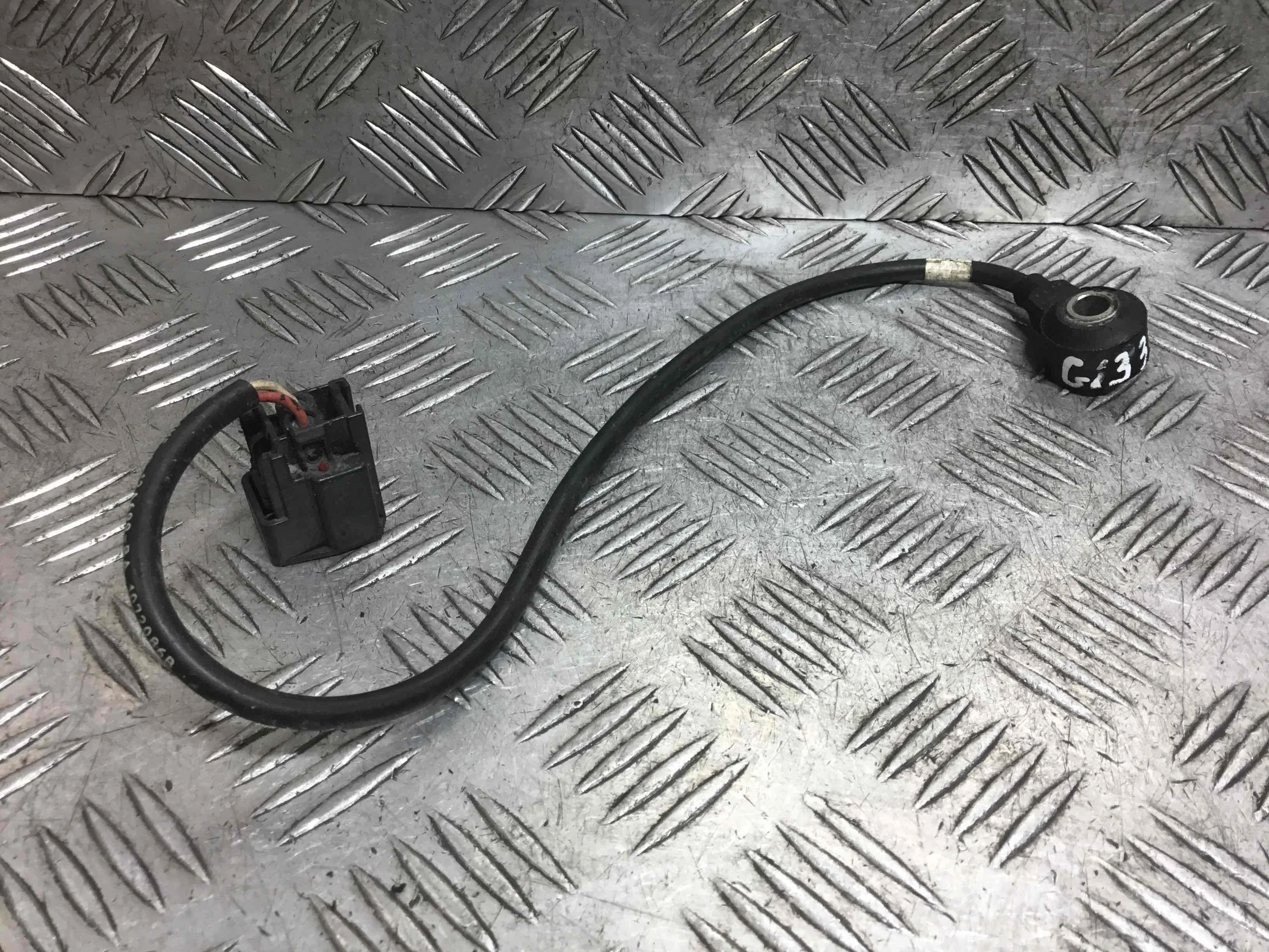 Датчик детонации Ford Focus 2 поколение (2005-2008) бензин 1.4 i Механика Х/б