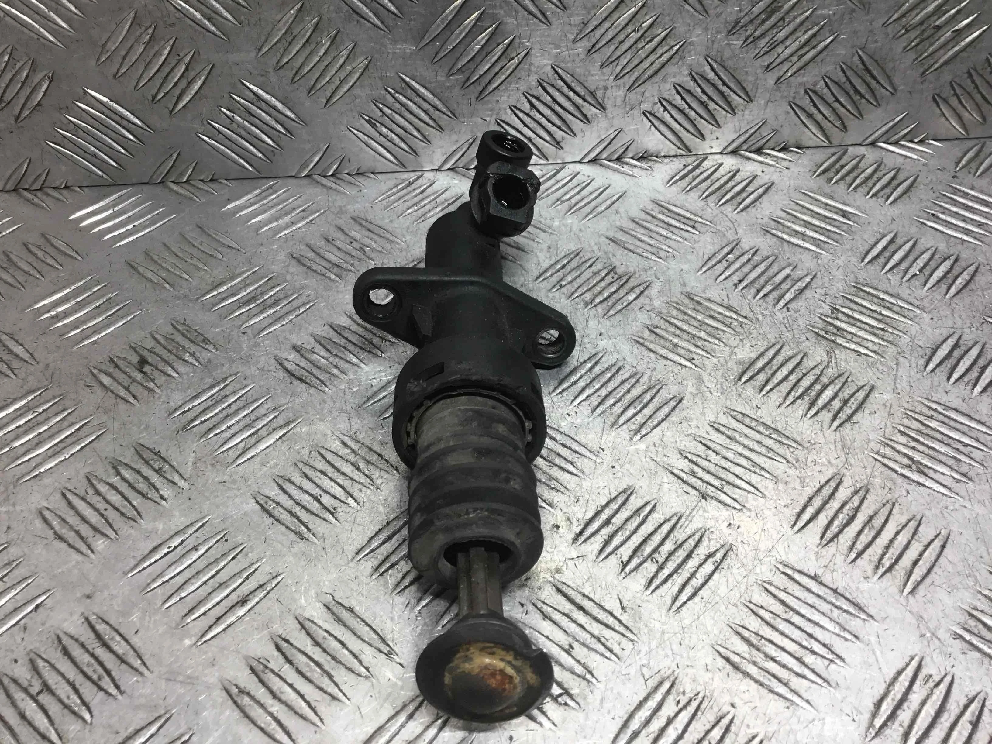 Цилиндр сцепления рабочий Citroen Berlingo 1 поколение [рестайлинг] (2002-2008) дизель 1.9 D Механика Фургон