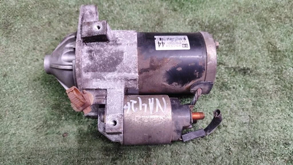 Б.у. стартер MITSUBISHI GRANDIS NA4W MITSUBISHI GRANDIS NA4W